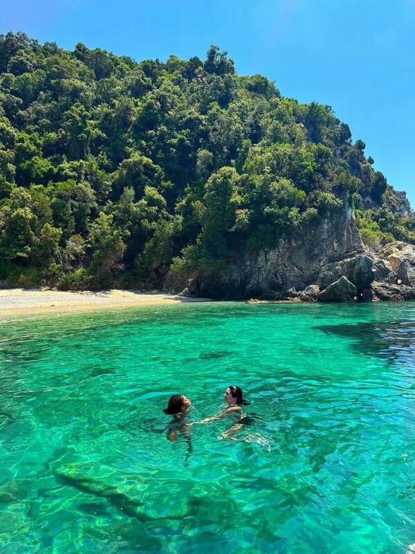Κάιλι Τζένερ: «Greeeece» - Η πρώτη ανάρτηση από τις διακοπές στο Ιόνιο