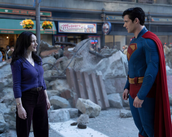 Η Ινδία λογοκρίνει την ταινία «Superman» - «Κόπηκαν» τα φιλιά με τη Λόις Λέιν