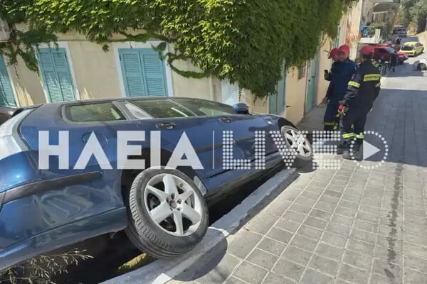 Τροχαίο στον Πύργο: Αυτοκίνητο κατέληξε σε αυλή σπιτιού