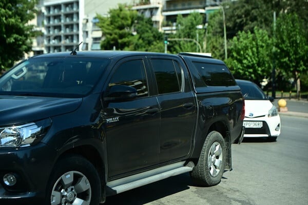 Δολοφονία στην Αγία Παρασκευή: Βίντεο - ντοκουμέντο από τη διαδρομή πριν τη δολοφονία του Πολωνού καθηγητή
