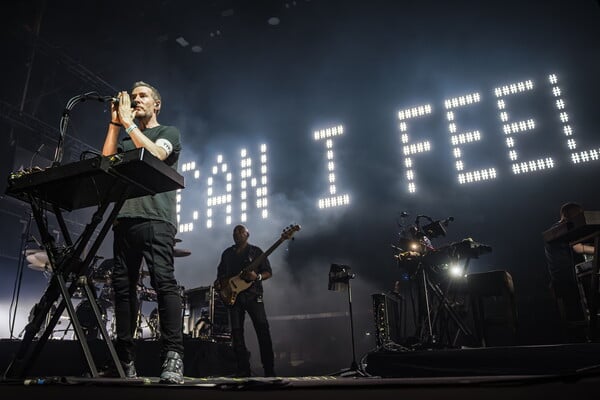Οι Massive Attack συγκροτούν συμμαχία καλλιτεχνών για τη Γάζα: «Δεν θα μείνουμε σιωπηλοί»