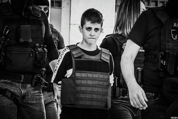 Η Μουρτζούκου και το Σύνδρομο του κακού κόσμου…