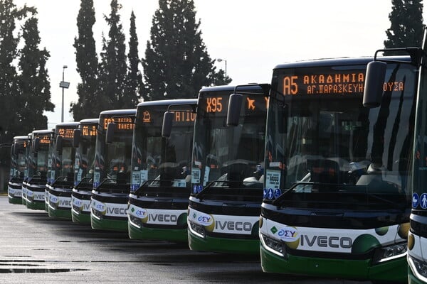 Αστικές Συγκοινωνίες: Mια αθόρυβη ιδιωτικοποίηση που προκαλεί κρότο