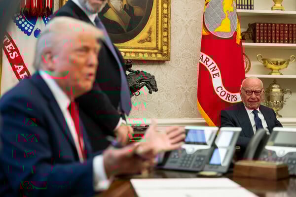 Σύγκρουση Τραμπ - Μέρντοχ: Σιωπή από Fox News και New York Post για τη μήνυση $10 δισ. για τον Έπσταϊν