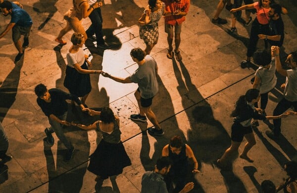 Πανηγύρια: Οι καταγγελίες διατάραξη κοινής ησυχίας και η απαγόρευση στις 23:00