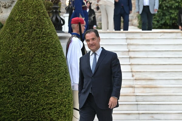 Η δεξίωση στο Προεδρικό Μέγαρο για την 51η επέτειο από την αποκατάσταση της δημοκρατίας