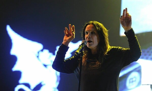 Όζι Όζμπορν: Όταν οι Black Sabbath είδαν την ταινία τρόμου με την Ρίκα Διαλυνά και άλλαξαν το όνομά τους