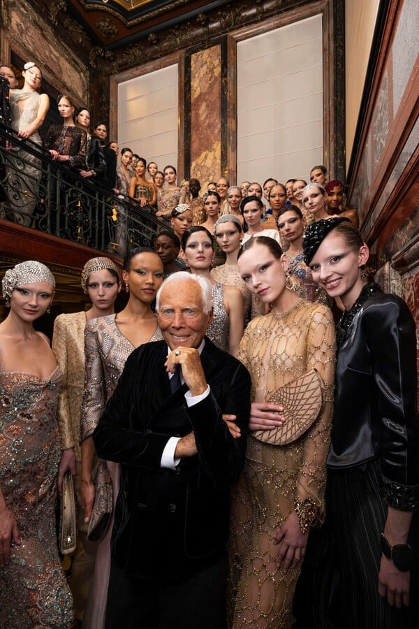 50 χρόνια οίκος Giorgio Armani: Πώς γιορτάζει την επέτειό του