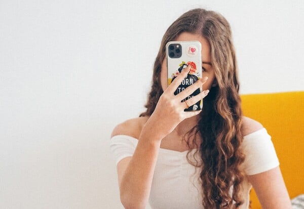 INFLUENCER ΜΠΑΜΠΙΝΙΩΤΗΣ