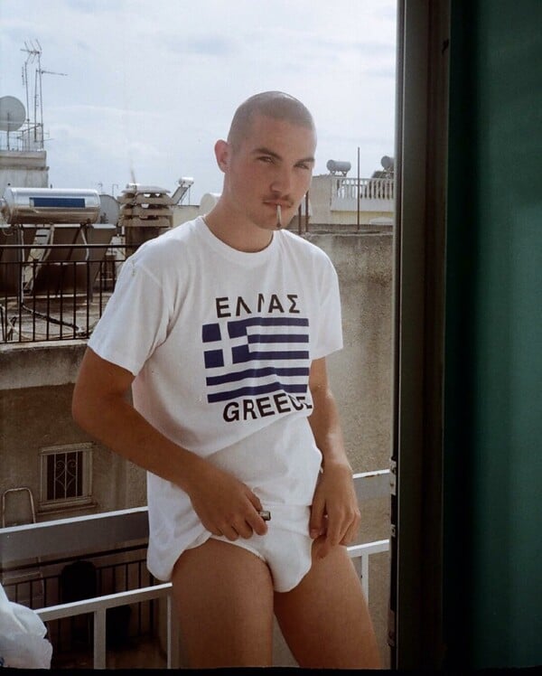 Είσαι Αυτό που Πουλάς: Queer Σώμα, Πόθος και Bareback Ελευθερία/ από τον Πάνο Μιχαήλ