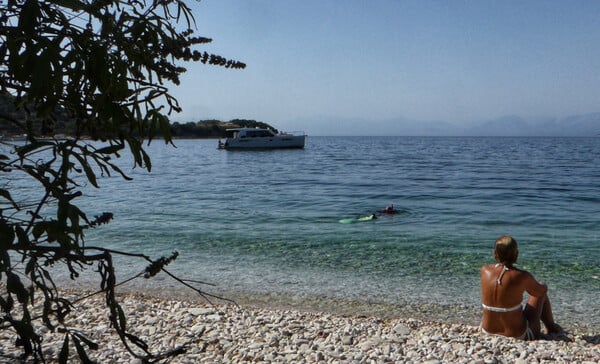 Καιρός - Τσατραφύλλιας: «Χωρίς καιρικές ακρότητες μέχρι τον Δεκαπενταύγουστο» - Η πρόβλεψη για νέο καύσωνα