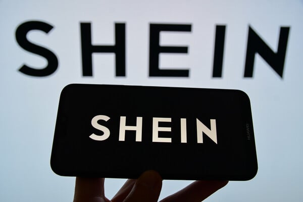 Ιταλία: Πρόστιμο 1 εκατ. ευρώ στη Shein για «πράσινο ξέπλυμα» - Δεύτερη καταδίκη σε έναν μήνα
