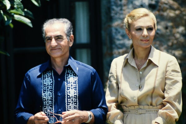 Ο Σάχης του Ιράν και η Αμερική που δεν μπορούσε να φανταστεί την ζωή χωρίς αυτόν 