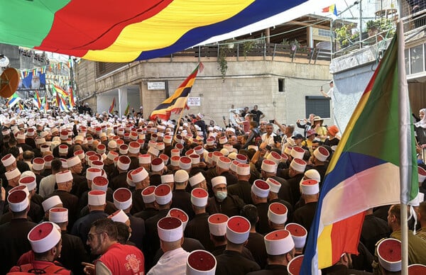 Συρία: Ο σεκταρισμός και η βία επιστρέφουν υπό την ηγεσία του σουνίτη τζιχαντιστή Αχμέτ αλ Σαράα