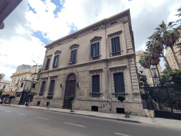 Το Αλεξανδρινό Μέγαρο Σαλβάγου