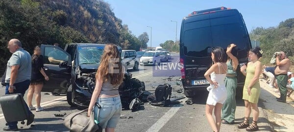 Ηράκλειο: Οκτώ τραυματίες σε σύγκρουση μίνι βαν στον ΒΟΑΚ – Ένας σε σοβαρή κατάσταση