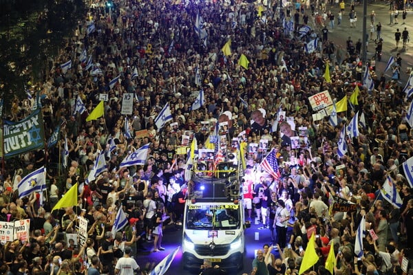 Ισραήλ: Χιλιάδες στους δρόμους κατά του σχεδίου Νετανιάχου για τη Γάζα