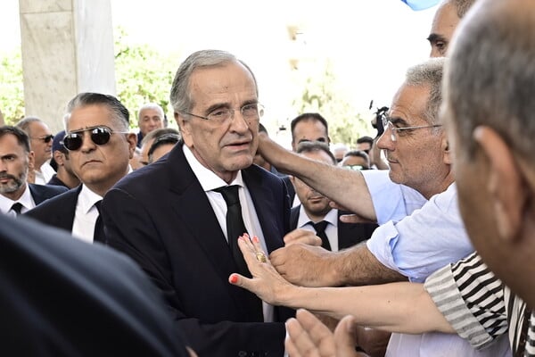 Κηδεύεται η Λένα Σαμαρά: Στο Α' Νεκροταφείο το τελευταίο αντίο 