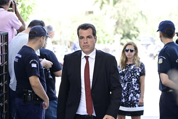 Κηδεύεται η Λένα Σαμαρά: Στο Α' Νεκροταφείο το τελευταίο αντίο 