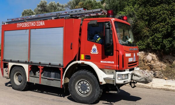 Φωτιά στην Άρτα – Εκκένωση οικισμού με μήνυμα του 112