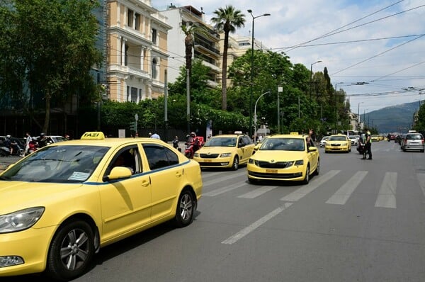 Ταξί χρέωσε 90 ευρώ για τη διαδρομή Πειραιά - Λ. Συγγρού