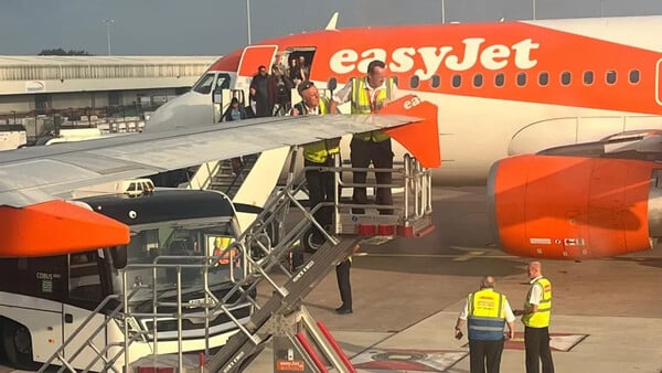 Φτερά αεροσκαφών της EasyJet συγκρούστηκαν στο αεροδρόμιο του Μάντσεστερ