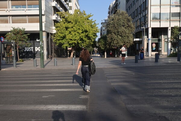Έρημη πόλη η Αθήνα τον Δεκαπενταύγουστο