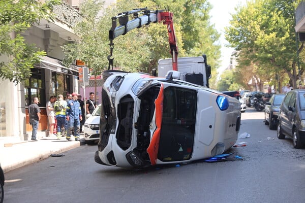 Ανατροπή ασθενοφόρου στο Γουδή - Νεκρός ο ασθενής