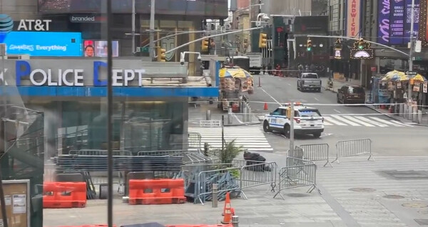 Νέα Υόρκη: Συναγερμός για ύποπτο δέμα στην Times Square