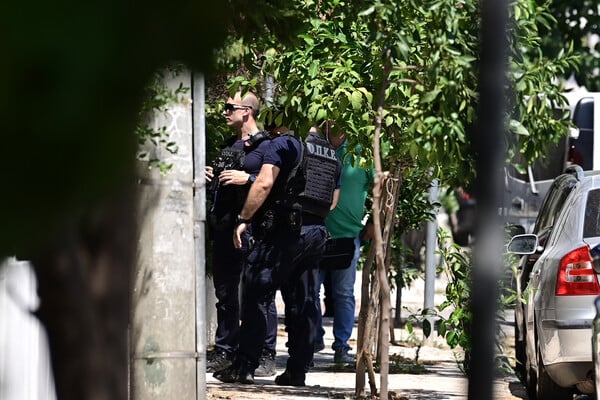 Γυναικοκτονία στο Χαλάνδρι: Νέα στοιχεία - Ο δράστης χρησιμοποίησε και δεύτερο μαχαίρι