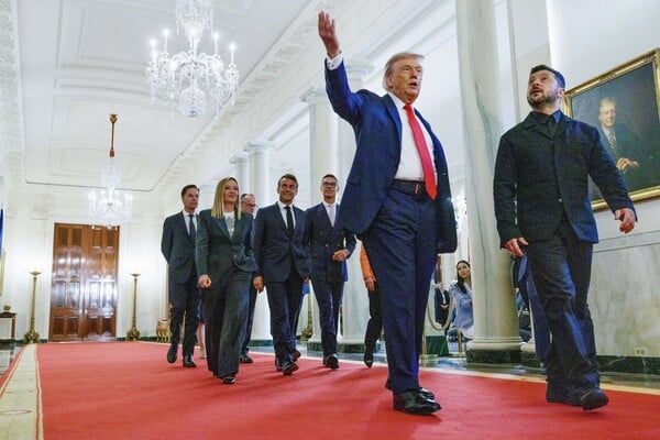 Θα λήξει τον πόλεμο στην Ουκρανία ο Τραμπ και με ποιους όρους; 
