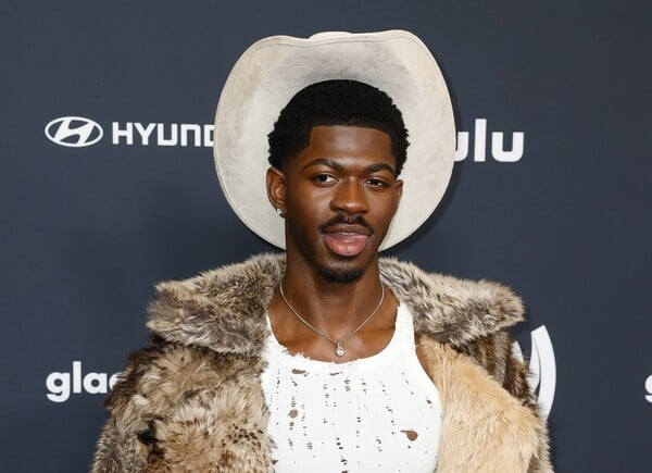 Συνελήφθη o ράπερ Lil Nas X αφού περιφερόταν στους δρόμους του Λος Άντζελες με τα εσώρουχα