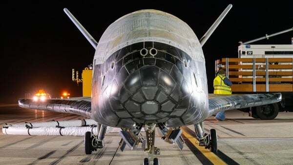 Το μυστηριώδες διαστημικό αεροσκάφος X-37B της Πολεμικής Αεροπορίας των ΗΠΑ ξεκίνησε νέα μυστική αποστολή