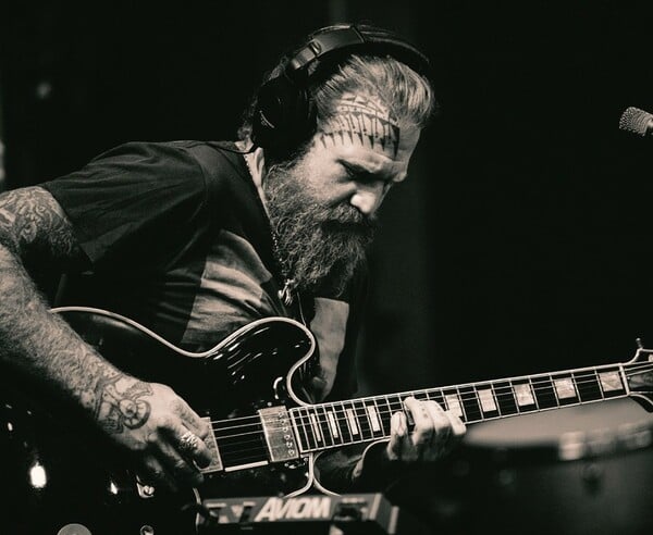 Mastodon: Νεκρός σε τροχαίο ο κιθαρίστας του συγκροτήματος, Μπρεντ Χιντς