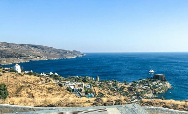 Κρούσματα γαστρεντερίτιδας στην Κέα: Τι λένε οι ειδικοί - Διερευνάται ο θάνατος υπερήλικα
