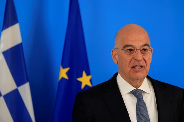 Δένδιας: Καθολικά απαράδεκτες και απρεπείς οι δηλώσεις Φιντάν