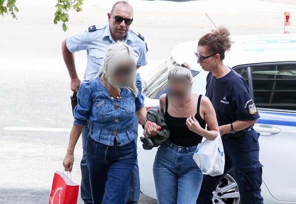 ΤΡΟΧΑΙΟ ΜΕ ΠΟΡΣΕ ΘΕΡΜΗ