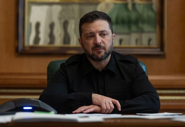 Ουκρανία: Η πρώτη αντίδραση Ζελένσκι στην πρόταση Πούτιν για συνάντηση στη Μόσχα - «Απαράδεκτο»