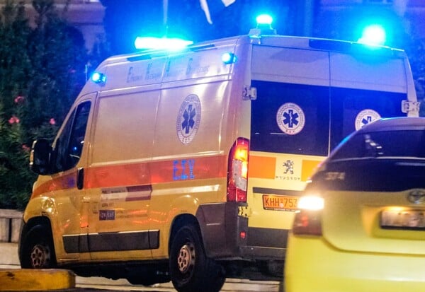 Πατήσια: Γυναίκα γέννησε στο σπίτι της και πέθανε - Νεκρό και το νεογέννητο