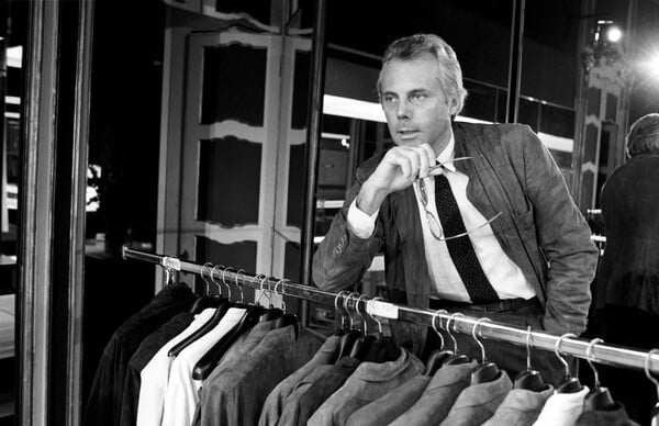 Τζόρτζιο Αρμάνι: «Ο κόσμος έχασε έναν γίγαντα» - Το αντίο Βαρσάτσε, Vogue και Μελόνι στον πατέρα της ιταλικής μόδας