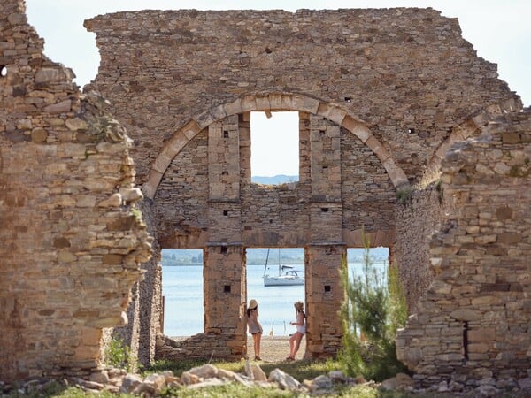 48 ώρες στον Πόρο
