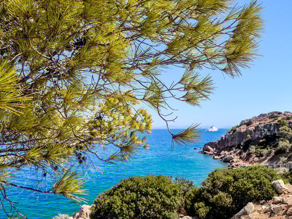 Καιρός: Ηλιοφάνεια στο μεγαλύτερο μέρος της χώρας - Πού αναμένονται τοπικές καταιγίδες