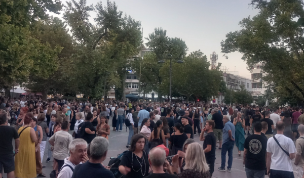 Συγκεντρώσεις για τα Τέμπη σε όλη την Ελλάδα - Το μήνυμα της Μαρίας Καρυστιανού