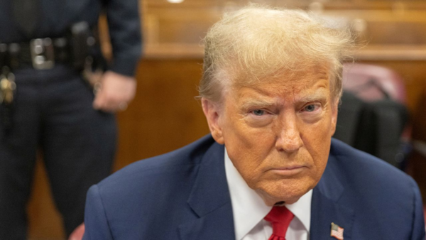 «Trump is dead»: Πώς ένα ψευδές σενάριο για τον θάνατο του Τραμπ έγινε viral