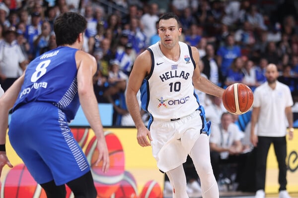 EuroBasket 2025: Πόσα χρήματα κερδίζει η ομάδα που θα σηκώσει την κούπα