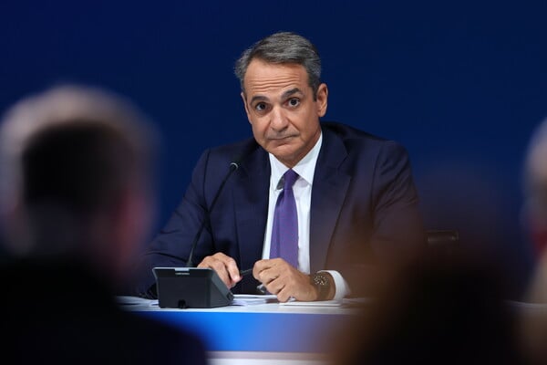 Με αντιπολίτευση την ακρίβεια 