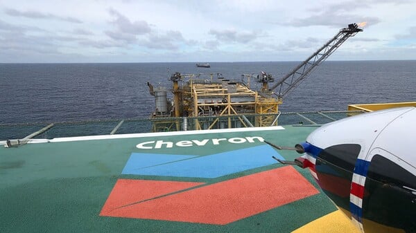 Chevron και Helleniq Energy κατέθεσαν προσφορά για έρευνα υδρογονανθράκων νότια της Κρήτης