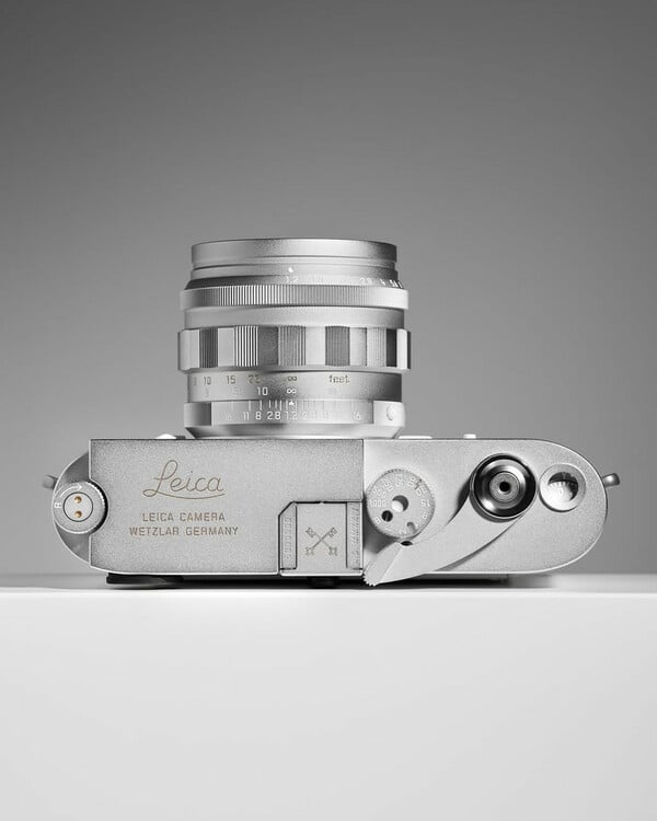 Σε δημοπρασία η φωτογραφική κάμερα Leica Μ-Α του Πάπα Φραγκίσκου