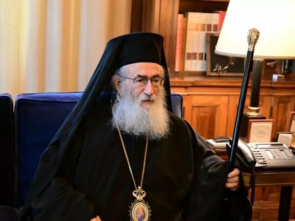 CHECK Η σάγκα για τη Μονή Σινά