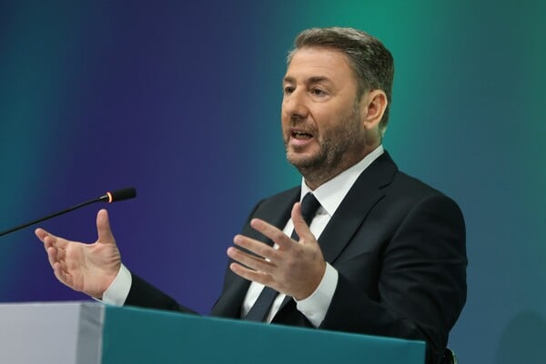 Ανδρουλάκης: Η πολιτική αλλαγή περνάει μέσα από τη νίκη του ΠΑΣΟΚ